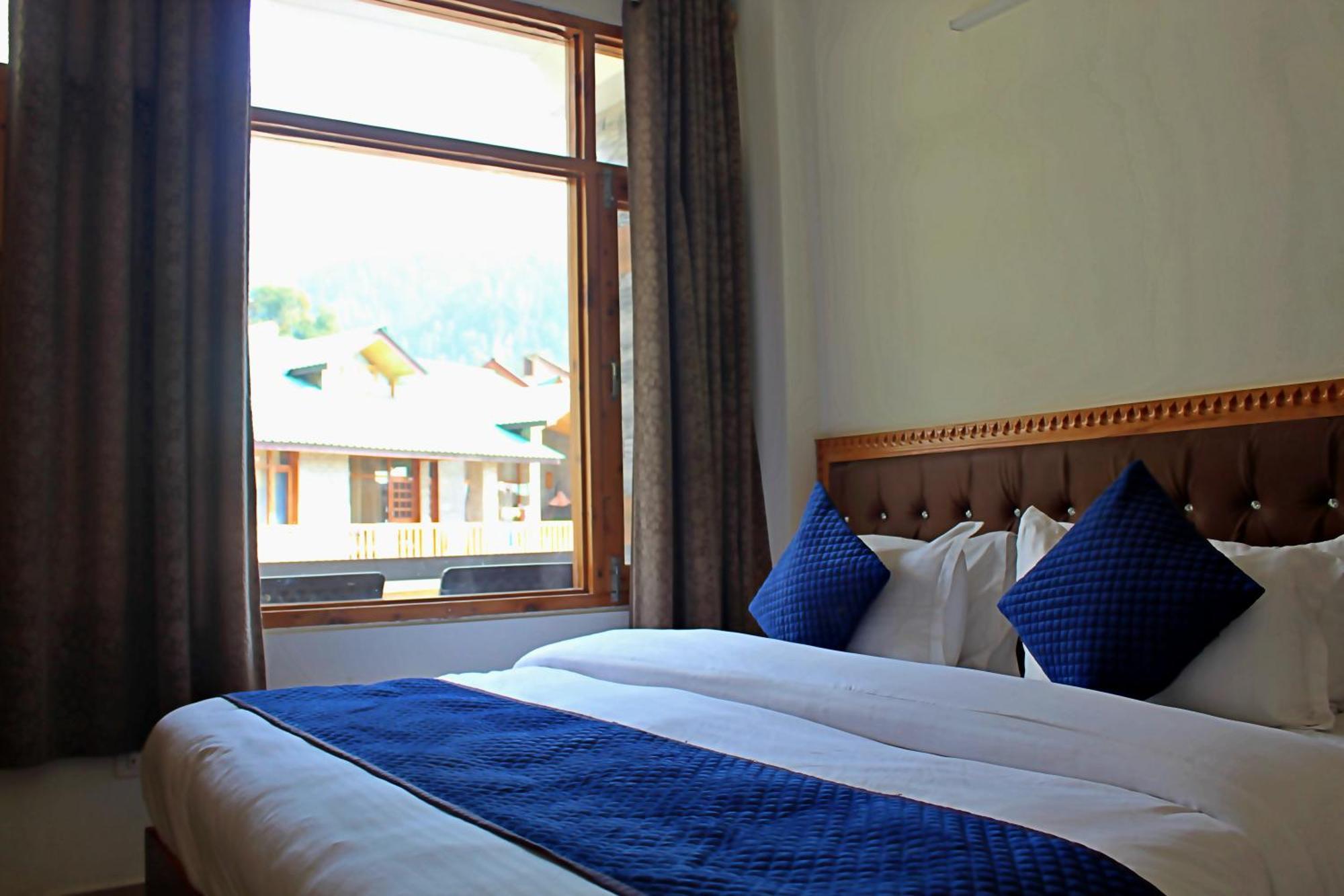 The Richie Royal Inn Manāli Kültér fotó